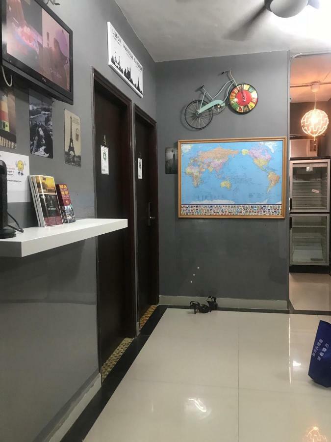 クール バジェット ホステル 香港 エクステリア 写真